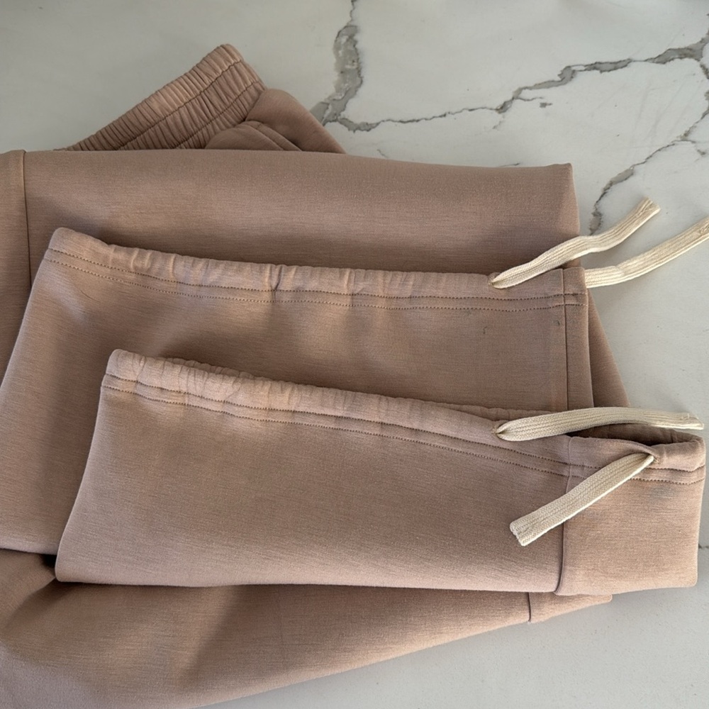 NAP Loungewear Oversized Wide Leg Pants With Tie Hem Tan Color Womens Size Large - Picture 15 of 16